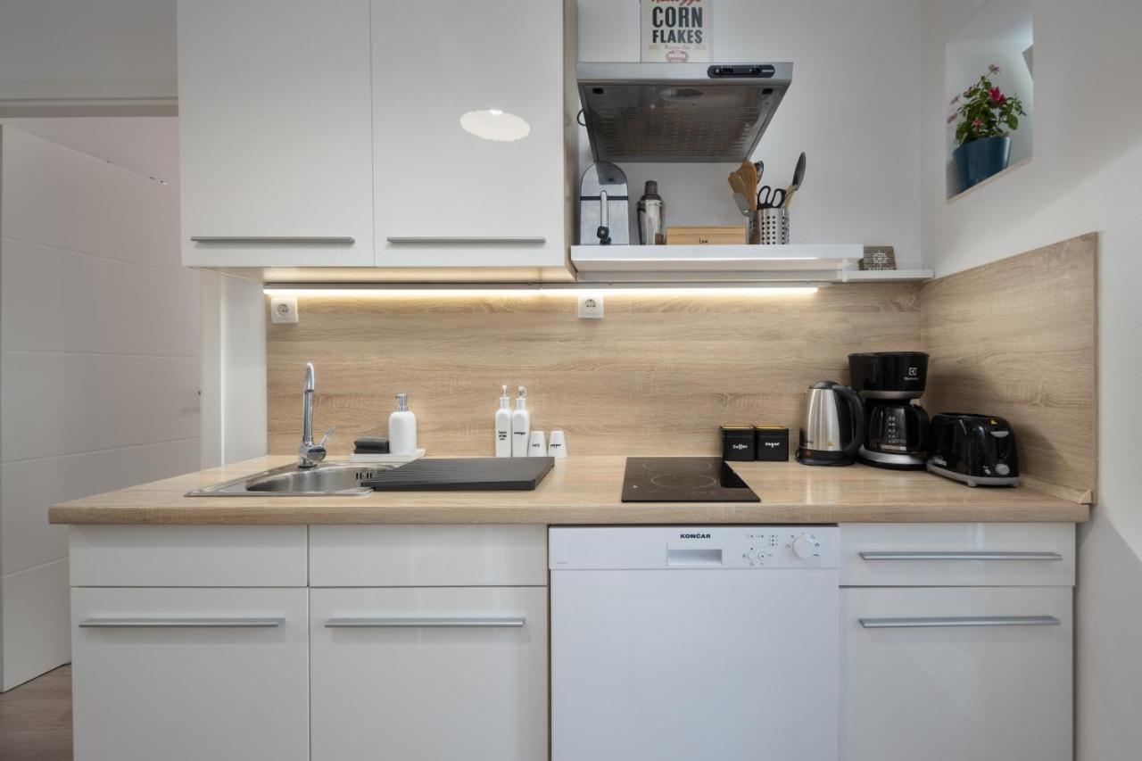 Naval Apartment غييكا المظهر الخارجي الصورة