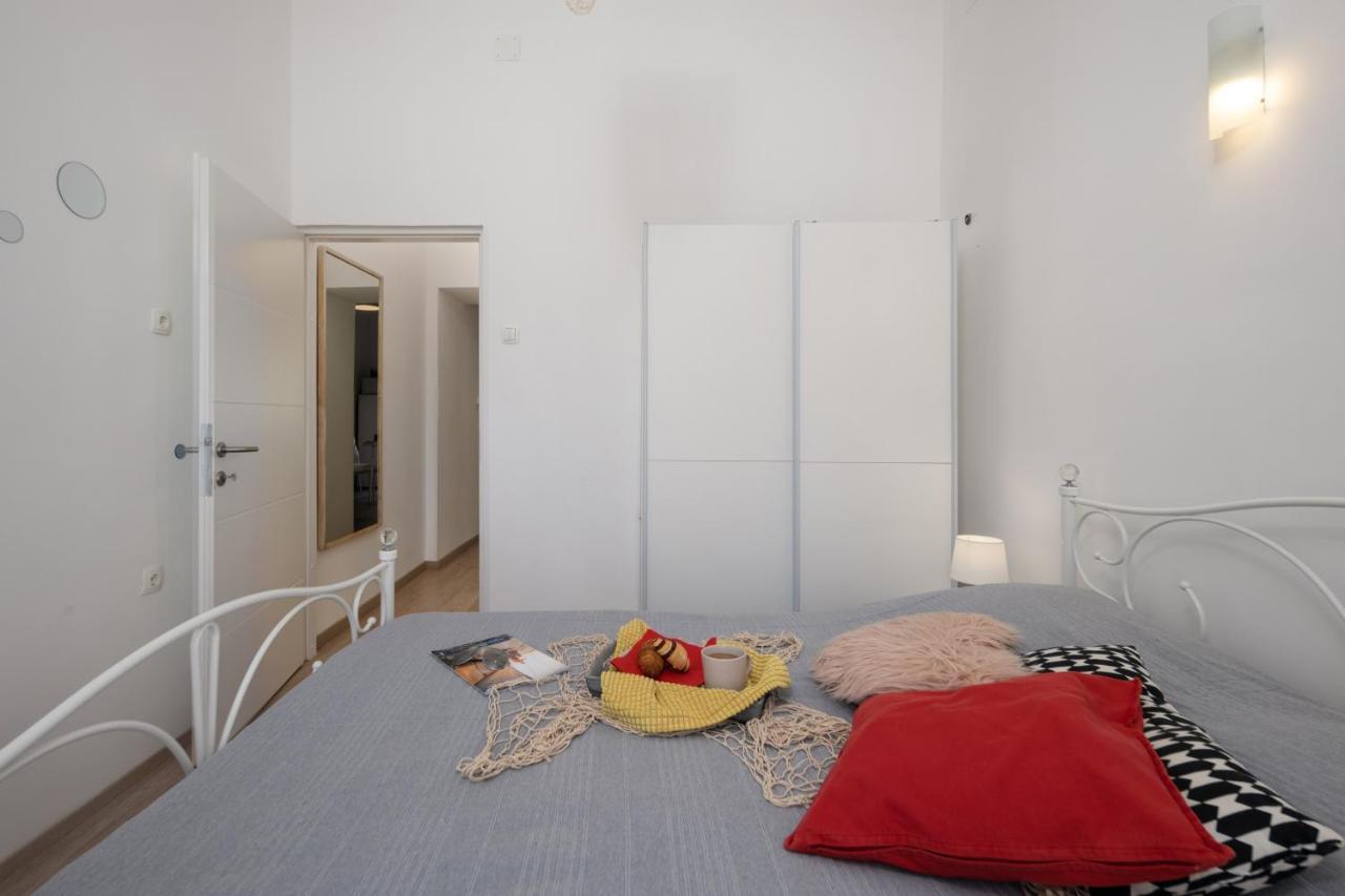 Naval Apartment غييكا المظهر الخارجي الصورة